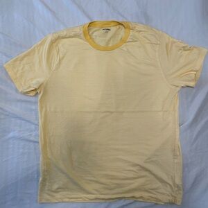 Old Navy Men's Light Yellow Short Sleeve Tee
